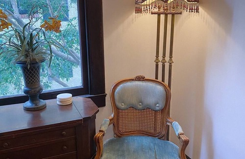 East Village Condo | 1920'S ANTIQUE FLAT - DOWNTOWN, ACROSS FROM OCEAN/CONVENTION CENTER