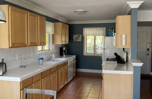 Lantern District House | 2 BD 2 Bath- 6 guests, Sm dog friendly- Dana Pt- str14-0110 Off Street Park