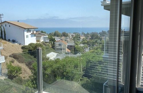 Lantern District House | 2 BD 2 Bath- 6 guests, Sm dog friendly- Dana Pt- str14-0110 Off Street Park
