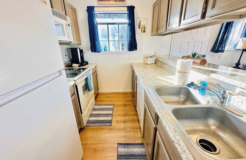 Reno/Tahoe Airport Apartment | 2-Bedroom/2-Bath/3TVs/Sleeps8