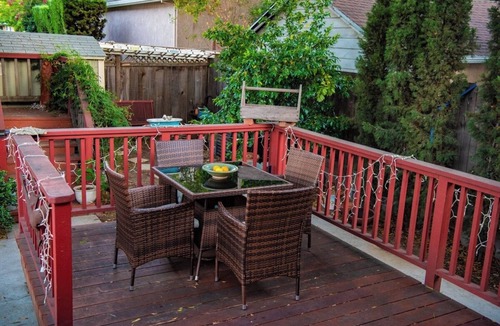 Central San Mateo House | 2-Bedroom Craftsman Downtown San Mateo, Shared