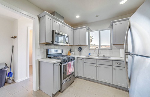 Bonita House | 2 Mi to Dtwn Glendora! Pet-Friendly Extended Stay
