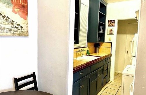 Bankers Hill House | 2053 Cozy Urban Cottage