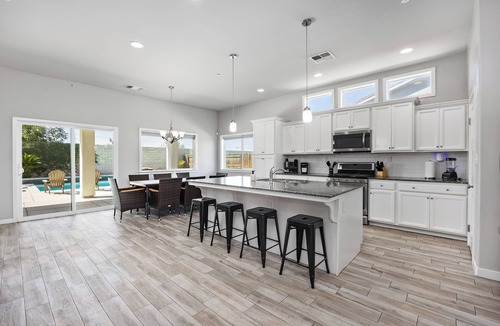 Pumpkin Center House | 21 Beds Pool Spacious 5BR Home for Big Groups, Teams, or Crews