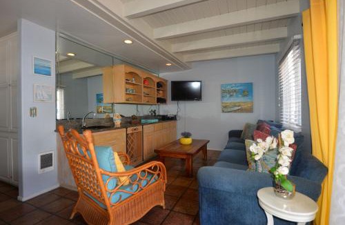 Avalon House | 211CL 211 Claressa