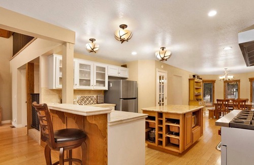 Summit Estates Cabin | 2201-apres Ski Haus 4 Bedroom Home by RedAwning