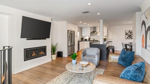 San Clemente House | 259 Trestles Trailhead 3 by AvantStay