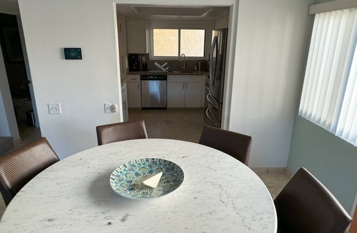 Indian Canyon Condo | 3-bedroom/3-Bathroom condo in amazing Palm Springs with mountain views!