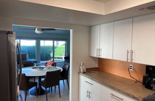 Indian Canyon Condo | 3-bedroom/3-Bathroom condo in amazing Palm Springs with mountain views!