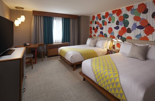 Venice Hotel | 3 Boulevard City View 2 Queens The Kinney Venice Beach, Outdoor Pool!