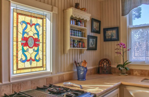 Pacific Grove House | 3792 The Lavender House ~ Walk to Town & Beach