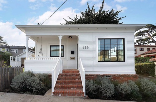 Pacific Grove House | 3917 Casa Blanca - Bonus Room, Steps to the Bay