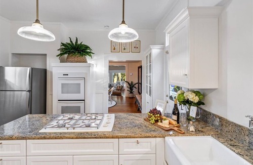 Pacific Grove House | 3987 Lovers Point Whitewater Cottage, Bay View!