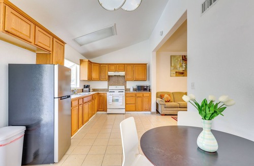 Lakeland Village Apartment | 4 Mi to Lake Elsinore: Pet-Friendly Adventure Base