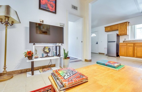 Lakeland Village Apartment | 4 Mi to Lake Elsinore: Pet-Friendly Adventure Base