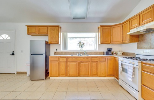 Lakeland Village Apartment | 4 Mi to Lake Elsinore: Pet-Friendly Adventure Base