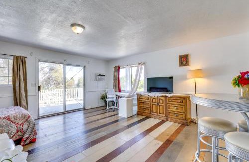 Lakeland Village Apartment | 4 Mi to Shore: Lake Elsinore Studio w/Mtn Views