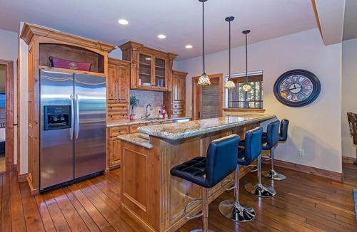 Incline Village House | 4BR Incline Village Lake View, Hot Tub & Pool Table