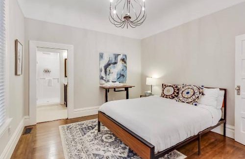 Oakland House | 4BR4BA Hidden Gem WD Parking