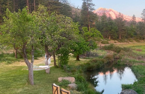 Weed House | 500 Acre Ranch on the Foot of Mount Shasta.