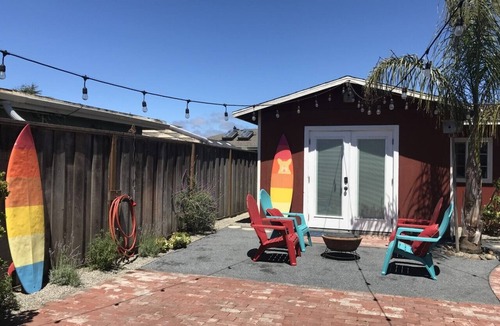 Half Moon Bay House | .5mi from Poplar Beach and Main Street