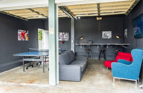Downtown Condo | 6 Blocks from Beach - Private Locked Room in Great Building & Ideal Location!