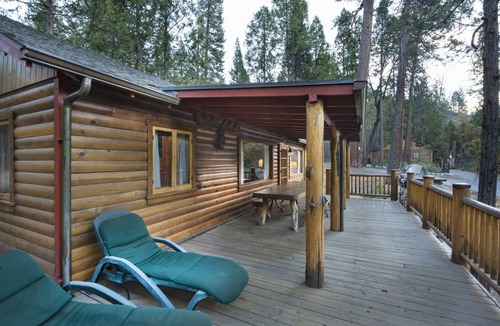 North Wawona Cabin | 65 m² Cabin ∙ 1 bedroom ∙ 4 guests