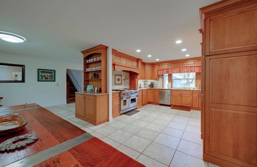 Coarsegold Cottage | 7 Mi to Bass Lake! Spacious 'mudge Ranch Retreat'
