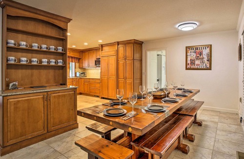 Coarsegold Cottage | 7 Mi to Bass Lake! Spacious 'mudge Ranch Retreat'