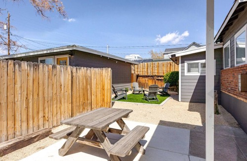Midtown House | #717 Charming 4-Bed Midtown Reno Retreat