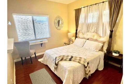 Spring Valley House | 7943 - Room 2 in LAS VEGAS