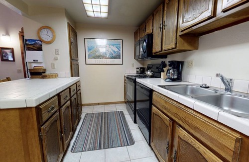 Mammoth Lakes Condo | 89 m² Condo ∙ 1 bedroom ∙ 6 guests