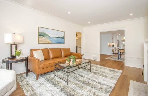 Cow Hollow Apartment | A+ Marina/Cow Hollow location! Highly walkable & great Live/Work space w/parking