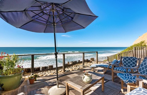 Solana Beach Condo | Absolutely Beachin' Seascape's Triple Crown Townhome, Near Beach, Pool