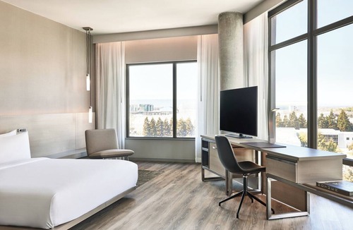 Sunnyvale Hotel | AC Hotel by Marriott Sunnyvale Moffett Park