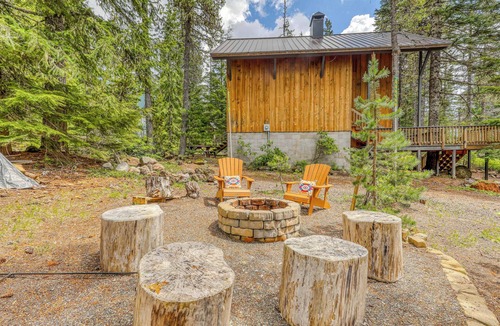 Government Camp House | Adorable studio with modern amenities - close to slopes & restaurants