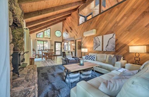 Arnold House | All-Seasons Getaway with Grill - 4Mi to Big Trees SP!