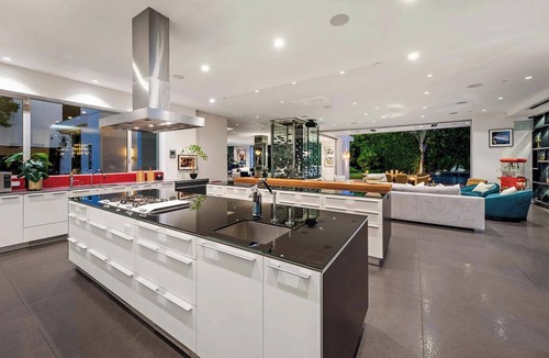 Beverly Hills House | Alta Royale - Exquisite Designer Retreat Near Soho House & Rodeo Drive