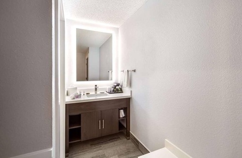 Grants Pass Hotel | An Adventure Awaits! Explore and Enjoy the Beauty of Grants Pass, Oregon!