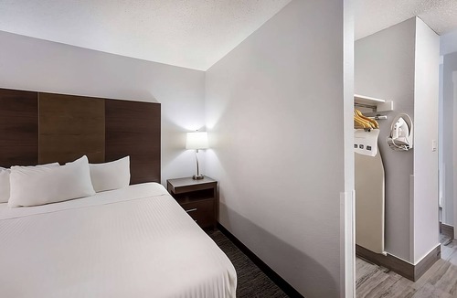 Grants Pass Hotel | An Adventure Awaits! Explore and Enjoy the Beauty of Grants Pass, Oregon!