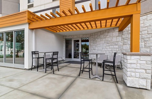Temecula Hotel | Apartment-Style Living Near Old Town Temecula - 2.6 miles | Free Parking