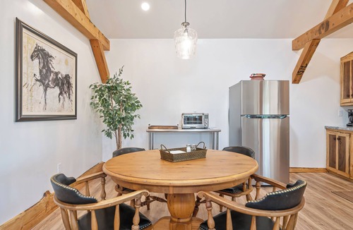 North Auburn Apartment | Barndo Hideaway at Hy Sun Ranch
