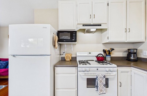 Arcata House | Baxter's Bayview Guest House Near Cal Poly