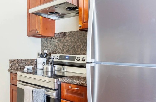 Imperial Beach Apartment | Beachbreak Deluxe Getaway Designer Suite