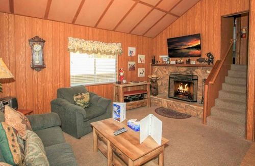 Moonridge Cottage | Bear Mountain Retreat