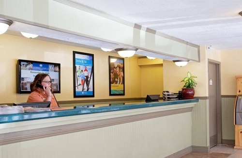 Downtown Reno Apartment | Beautiful 1 bedroom unit at resort, sleeps 4
