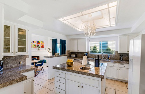 Indio Villa | Beautiful Desert Pool House: Sun, Swim, Sip & Stay
