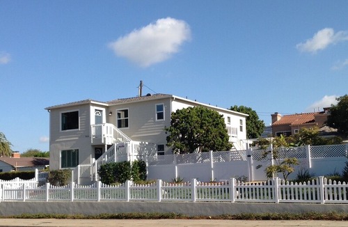 Beach Barber Tract House | Beautiful La Jolla Home