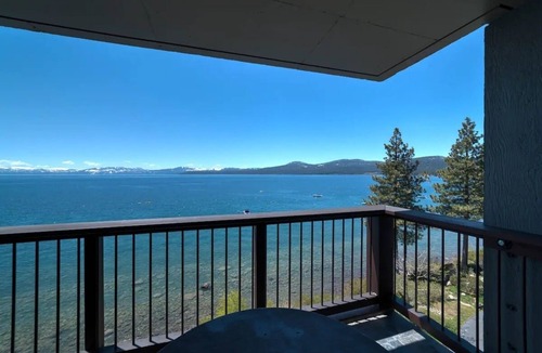 Brockway Condo | Beautiful lakefront condo with sweeping views!nFall is the best time to visit!