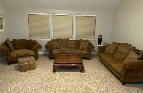 Madera Villa | Beautiful peaceful desirable home in Madera Rancho